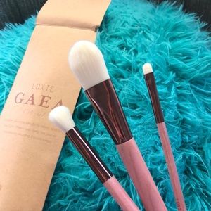 Gaea 3 Piece Brush Set